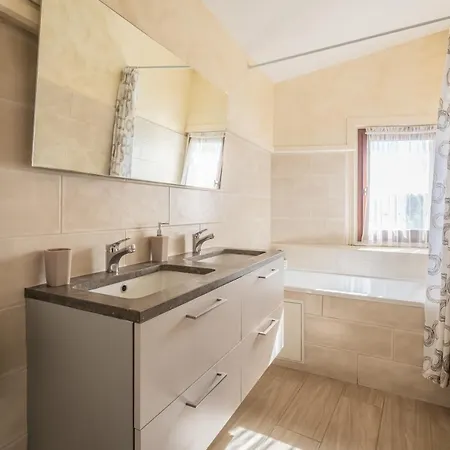 Le Bellevue ~ Parking ~ Climatisation Apartament Carcassonne