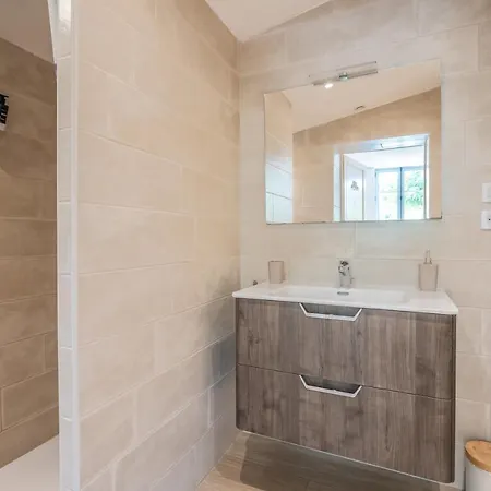 Le Bellevue ~ Parking ~ Climatisation Apartment *